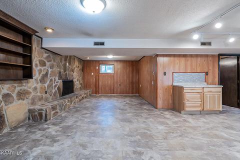 7944 Whitcomb Rd, Powell, TN 37849 photo 6