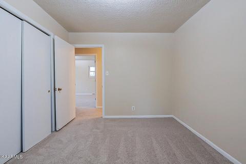 7944 Whitcomb Rd, Powell, TN 37849 photo 17