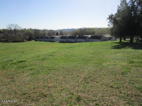 7642 Old Clinton Pike, Powell, TN 37849 photo 5