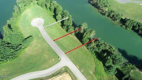 1802 Taffrail Dr, Lenoir City, TN 37772