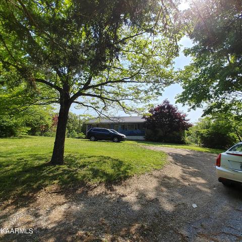 9900 Heiskell Rd, Heiskell, TN 37754 photo 2