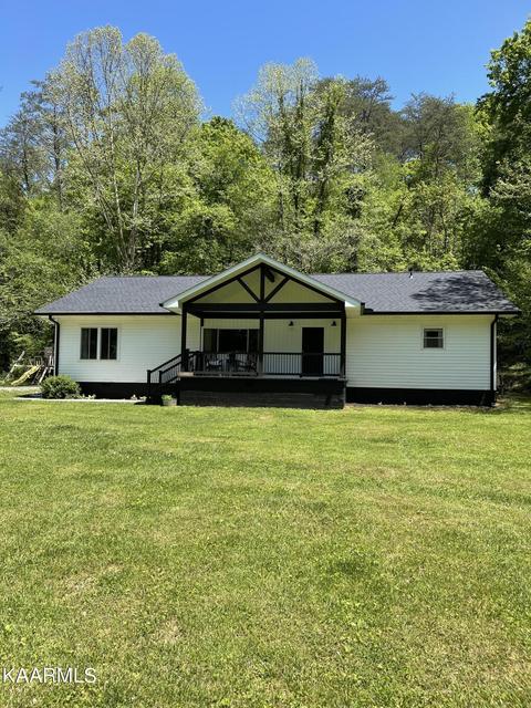 709 Indian Gap Rd, Andersonville, TN 37705