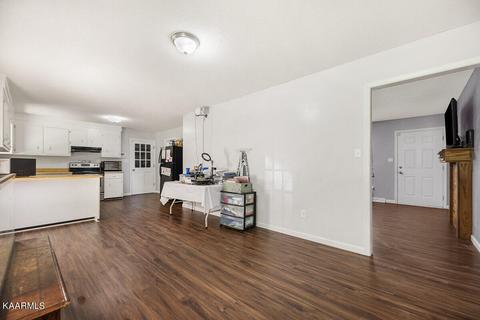 170 White Loop Rd, Clinton, TN 37716 photo 9