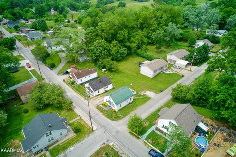 207 Everett St, Sparta, TN 38583 photo 8