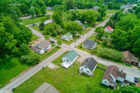 207 Everett St, Sparta, TN 38583 photo 10