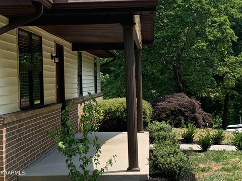 128 White Loop Rd, Clinton, TN 37716 photo 4