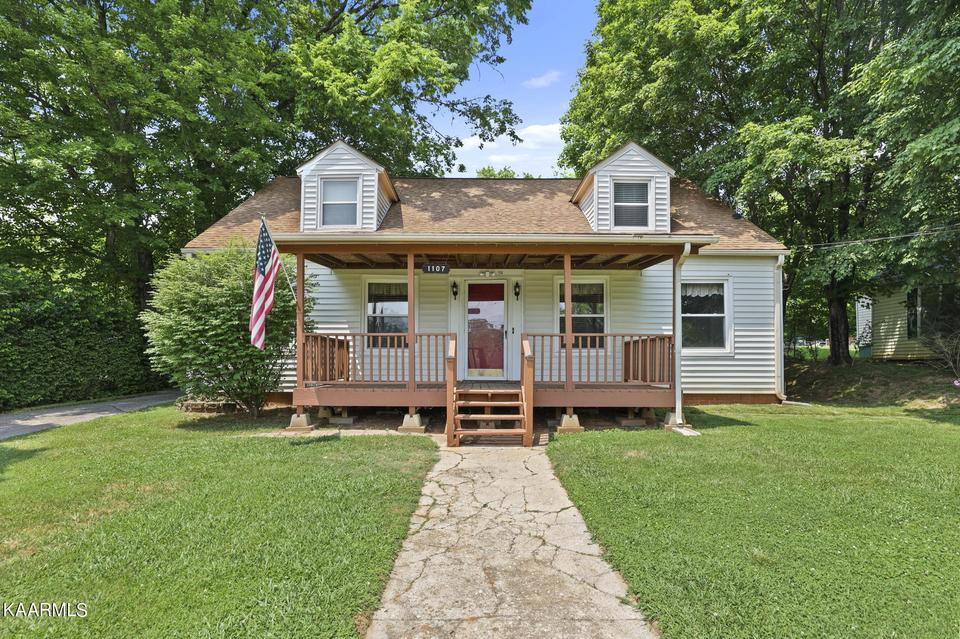 1107 E 2nd North St, Morristown, TN 37814 33 Photos MLS 1192289
