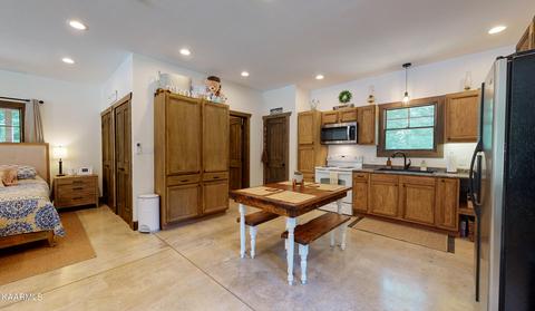 140 Collins Gap Rd, Heiskell, TN 37754 photo 12