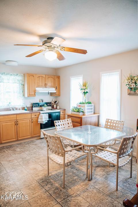 126 Blakemore Mill Rd, Ewing, VA 24248 photo 22