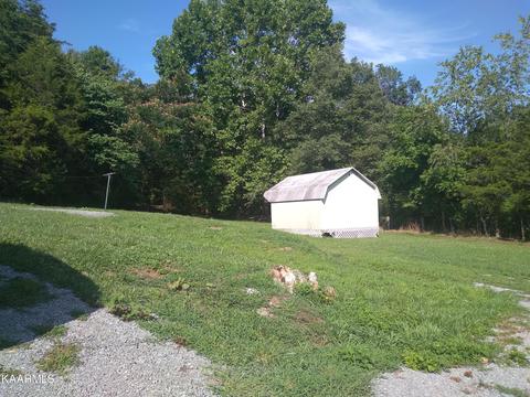 1685 Lick Branch Rd, Ewing, VA 24248 photo 8
