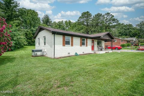 39 Quarry St, Sparta, TN 38583 photo 2