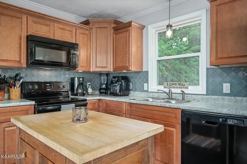 39 Quarry St, Sparta, TN 38583 photo 9