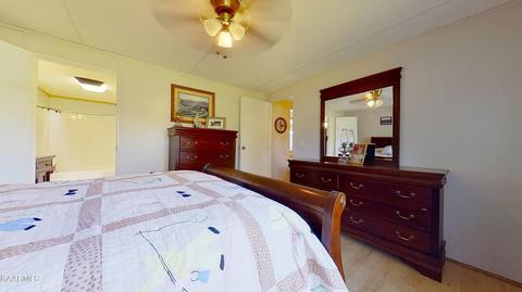 116 Echo Point Rd, Oneida, TN 37841 photo 14