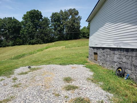 7860 Greenbriar Rd, Talbott, TN 37877 photo 3