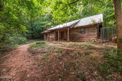4913 Stump Rd, Maryville, TN 37803