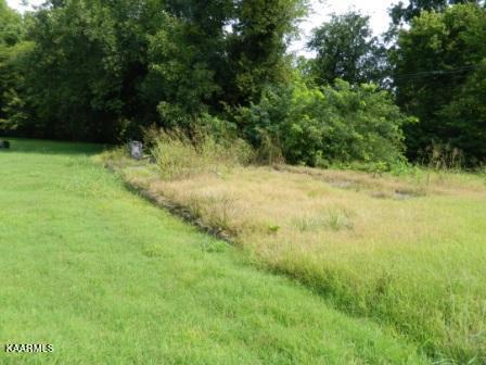 962 W Old A J Hwy, New Market, TN 37820