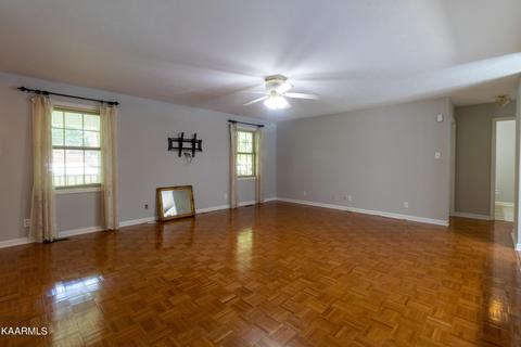 109 Wolf Trace Ln, Heiskell, TN 37754 photo 5