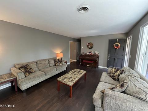 111 Maple Tree Ln, Powell, TN 37849 photo 22