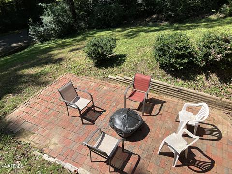 111 Maple Tree Ln, Powell, TN 37849 photo 11