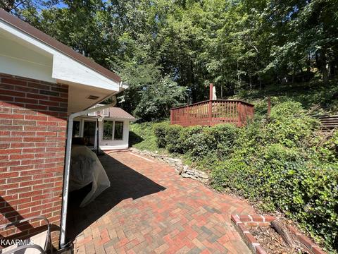 111 Maple Tree Ln, Powell, TN 37849 photo 15