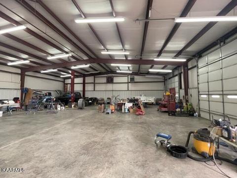 350 Nelson Rd, Lancing, TN 37770 photo 9