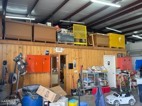 350 Nelson Rd, Lancing, TN 37770 photo 11