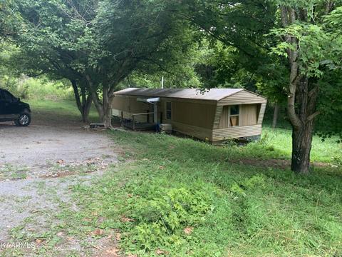 831 Mabetown Rd, Tazewell, TN 37879