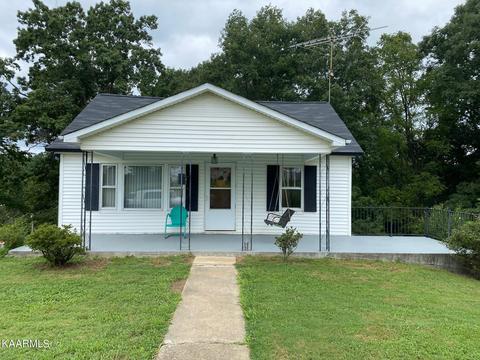 209 Country Ln, Lenoir City, TN 37771