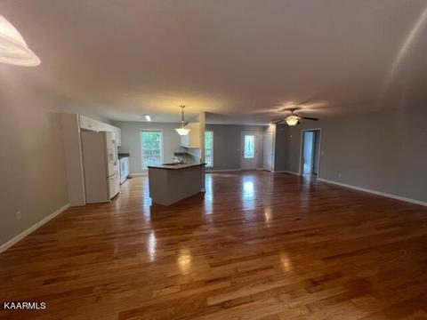7067 Brittney Cir, Baxter, TN 38544 photo 21
