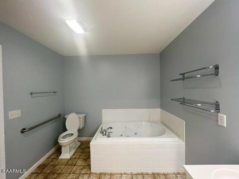 7067 Brittney Cir, Baxter, TN 38544 photo 11