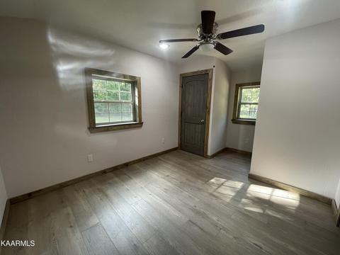 1161 Burks Loop Loop, Grimsley, TN 38565 photo 17