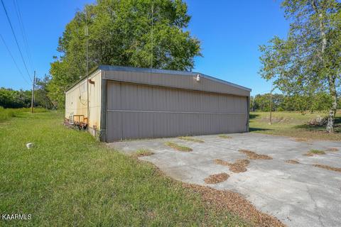 2552 Montvale Air Park Rd, Maryville, TN 37803