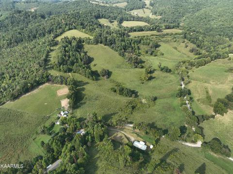 580 Big Spring Rd, Harrogate, TN 37752 photo 4