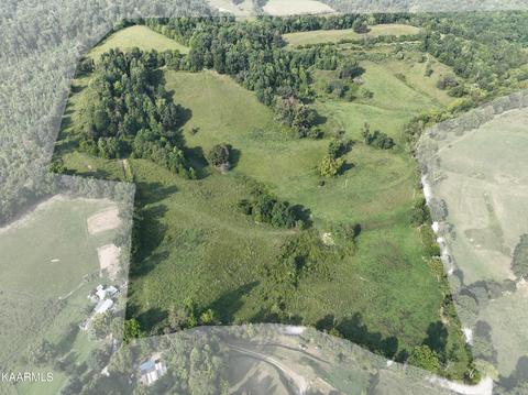 580 Big Spring Rd, Harrogate, TN 37752 photo 9