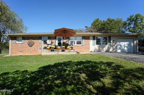 121 Timber Ridge Rd, Jonesborough, TN 37659
