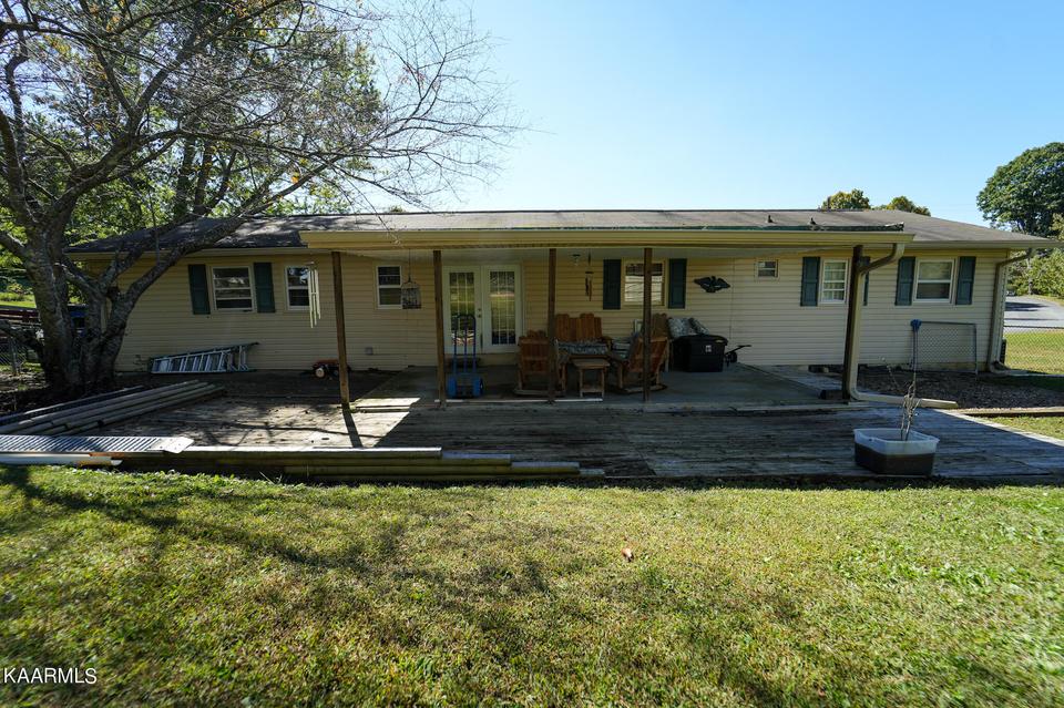  121 Timber Ridge Rd, Jonesborough, TN 37659 photo 2
