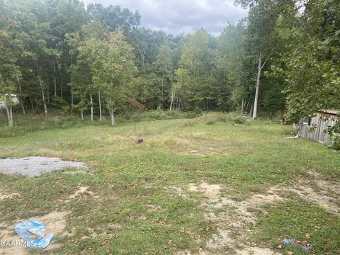 1002 Dye Rd, Clarkrange, TN 38553 photo 4