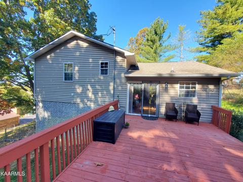 281 Norfolk Cir, Harrogate, TN 37752 photo 4