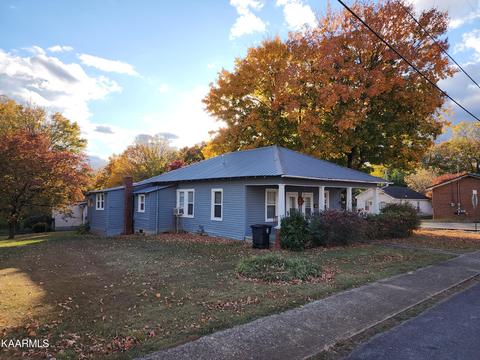 501 High St, Athens, TN 37303