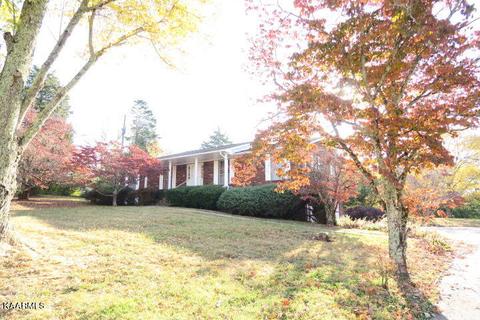 6020 Ridgeview Rd, Knoxville, TN 37918
