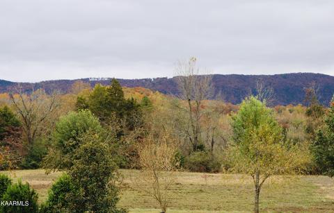 Angus Blvd, Maryville, TN 37803