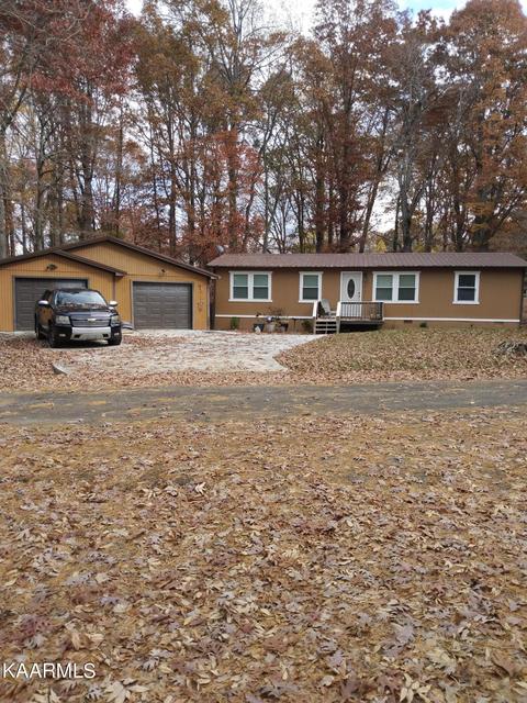 12 Grouse Ter, Crossville, TN 38558