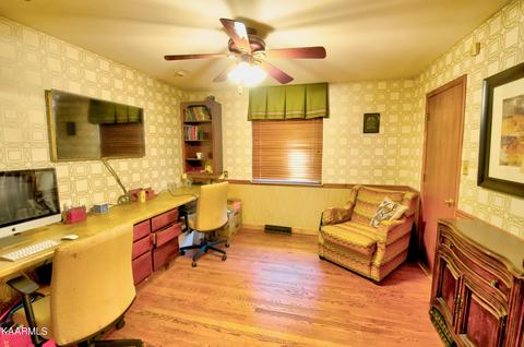 8405 Heiskell Rd, Powell, TN 37849 photo 9