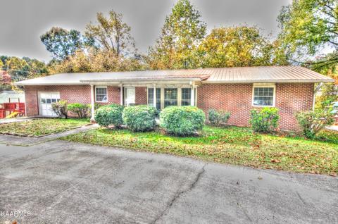 8405 Heiskell Rd, Powell, TN 37849 photo 1