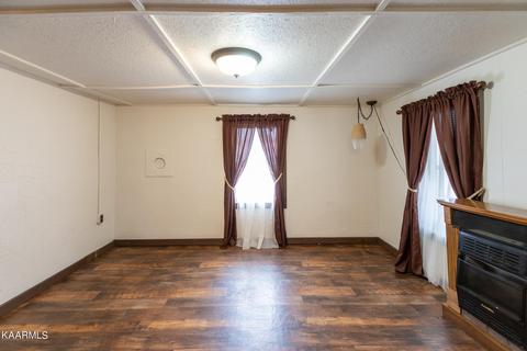 380 Duff Rd, Duff, TN 37729 photo 7