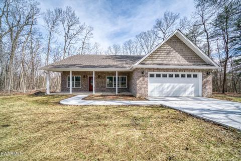 104 Amherst Dr, Crossville, TN 38558