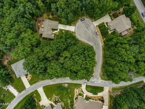 33 Mountain View Terrace, Crossville, TN 38558