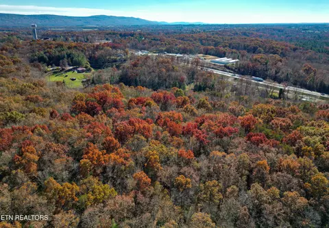 Hwy 127 South, Crossville, TN 38555