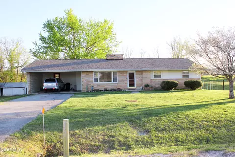 431 Woodlawn Rd, Crossville, TN 38555