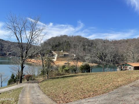 Chapman Village Drive, La Follette, TN 37766